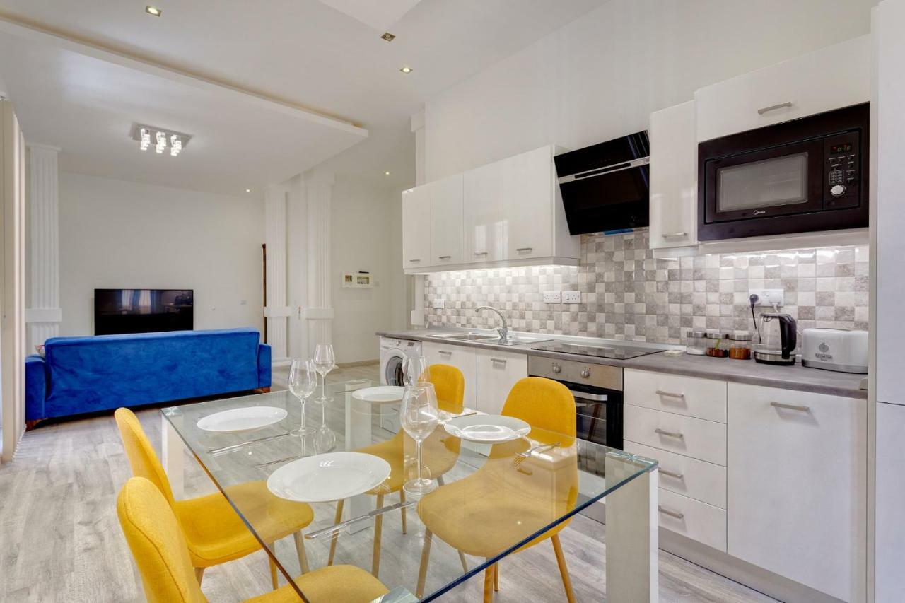 Stylish 2 Bedroom Apartment In An Amazing Location สลีมา ภายนอก รูปภาพ